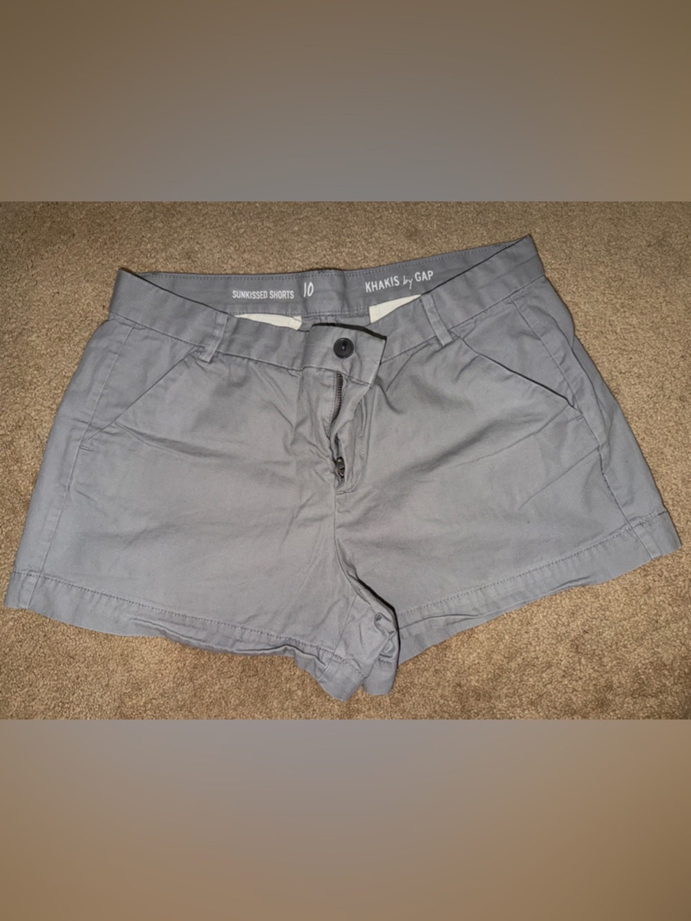 GAP Sunkissed Khaki Women's Shorts - Light Gray
